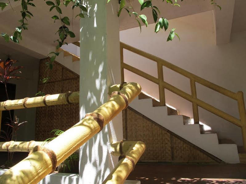 Bamboo Bungalows Resthouse Balabag  Екстер'єр фото