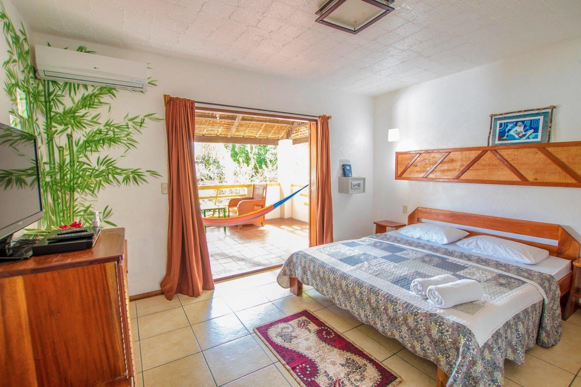 Bamboo Bungalows Resthouse Balabag  Екстер'єр фото