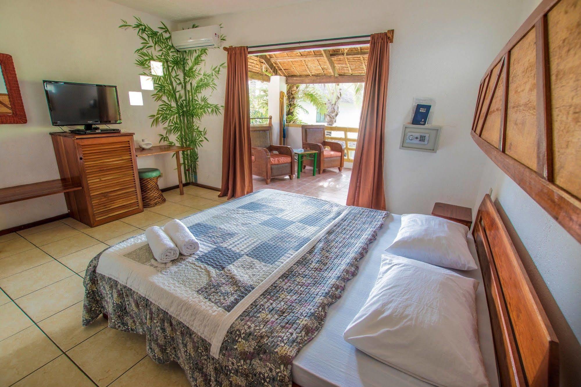 Bamboo Bungalows Resthouse Balabag  Екстер'єр фото