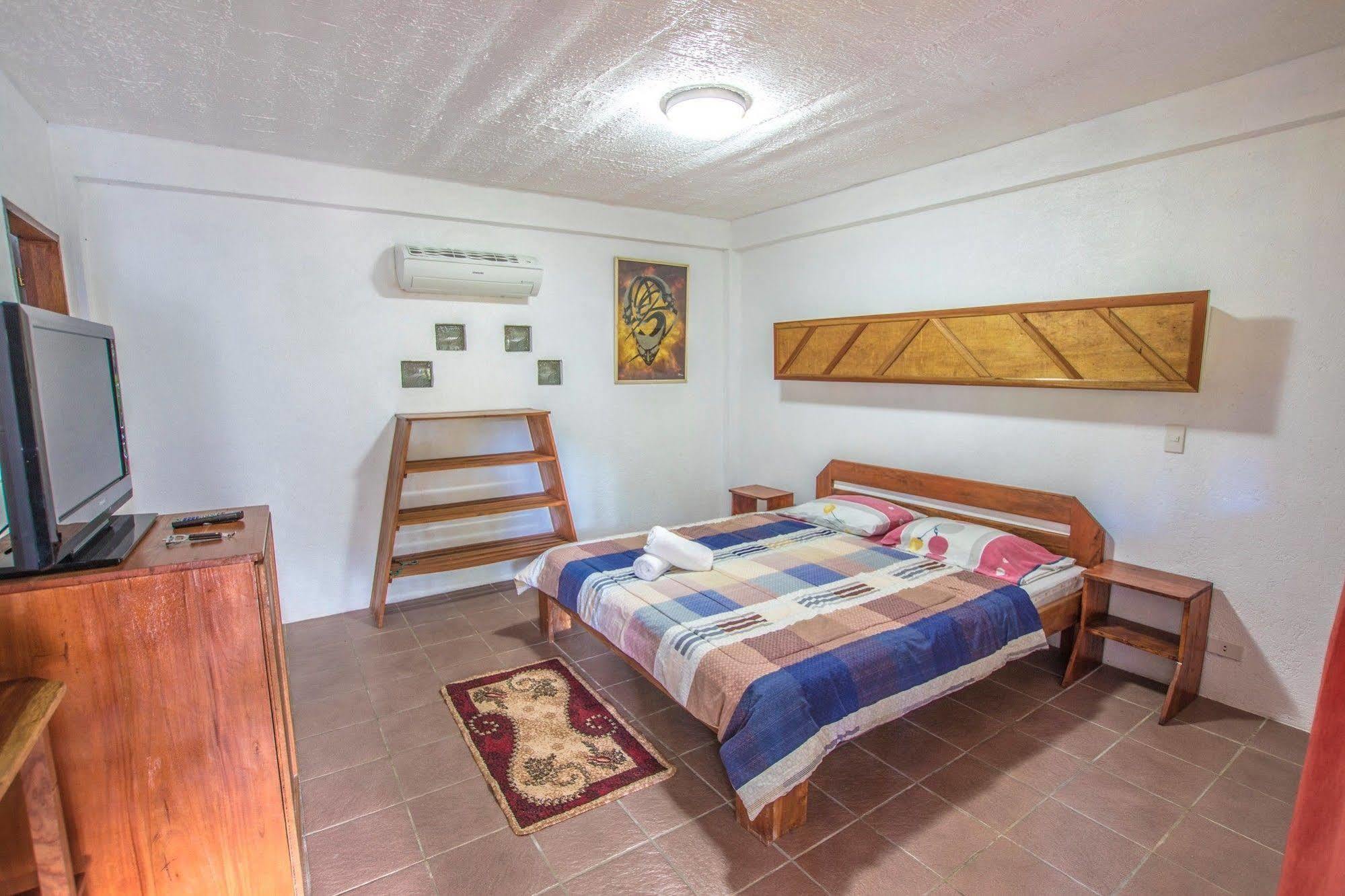 Bamboo Bungalows Resthouse Balabag  Екстер'єр фото