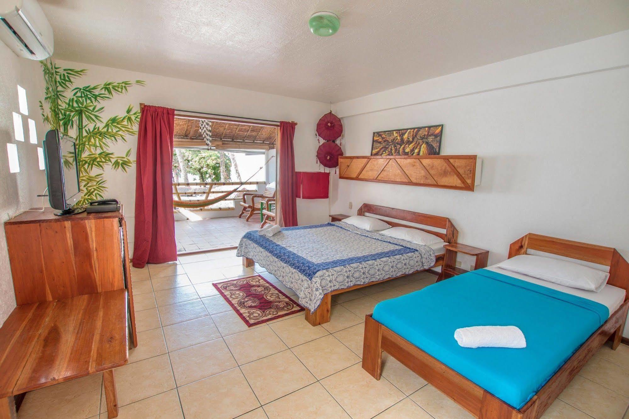 Bamboo Bungalows Resthouse Balabag  Екстер'єр фото