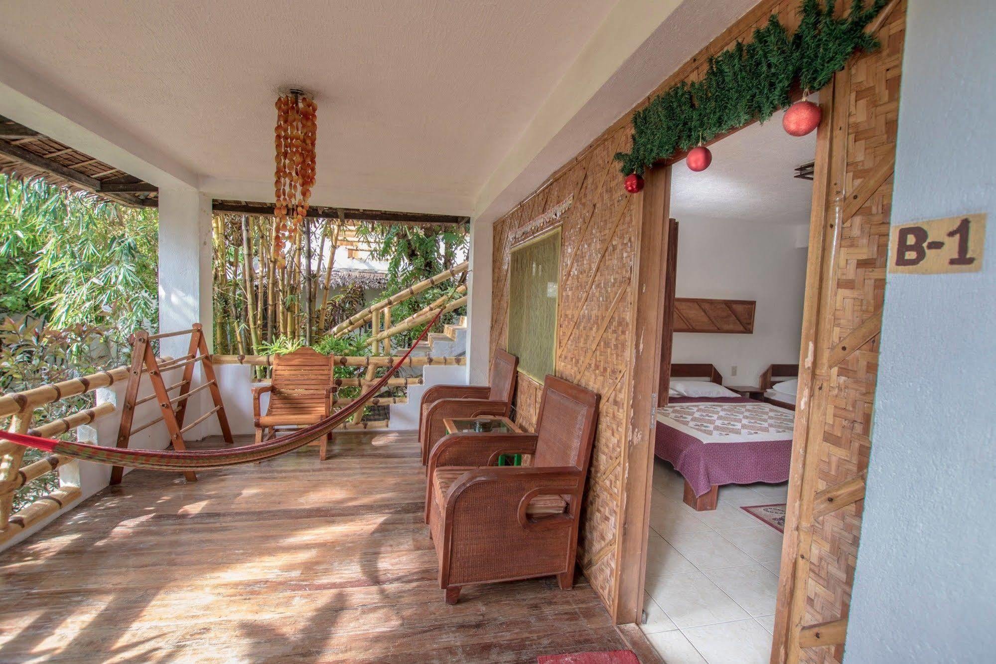 Bamboo Bungalows Resthouse Balabag  Екстер'єр фото