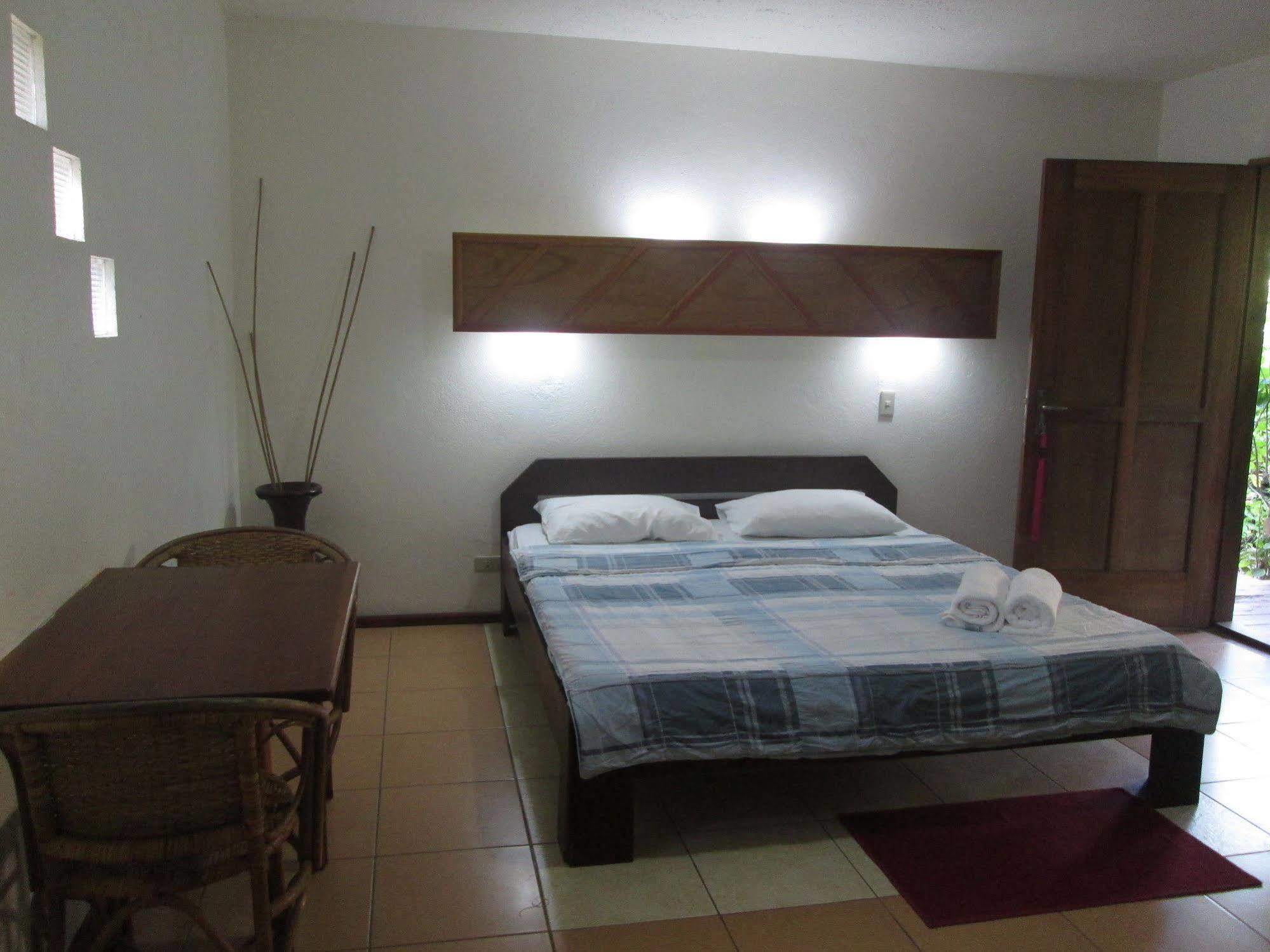 Bamboo Bungalows Resthouse Balabag  Екстер'єр фото